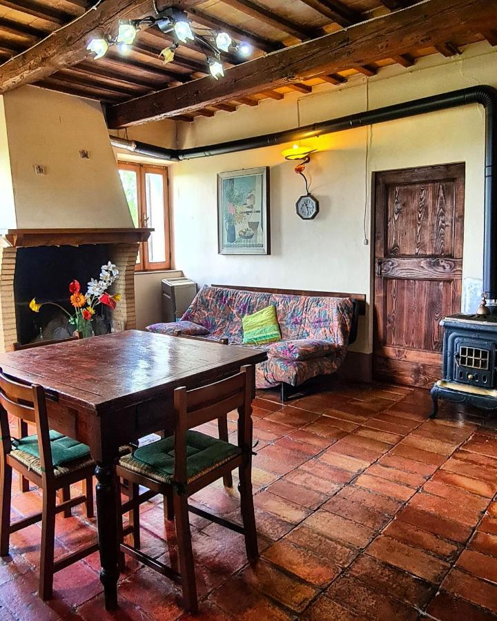 شقة La Cascina Di Muttley Doglio  المظهر الخارجي الصورة
